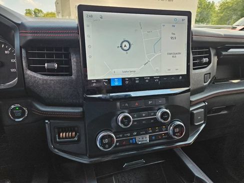 Used 2022 Ford Expedition Max Limited AWD/4WD image 12