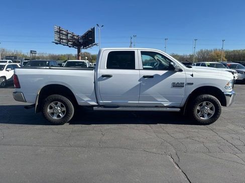 Used 2016 RAM 2500 Tradesman w/ Chrome Appearance Group AWD/4WD image 11