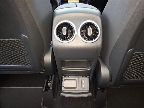 Used 2026 Mercedes-Benz GLA 250 4MATIC image 27