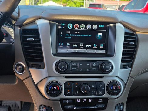 Used 2018 GMC Yukon SLT w/ Premium Edition AWD/4WD image 19