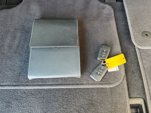 Used 2018 Volkswagen Atlas SE image 47