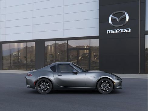 New 2026 MAZDA MX-5 Miata RF Grand Touring image 5
