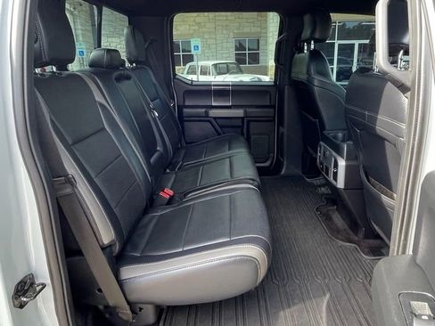 Used 2017 Ford F150 Raptor image 30