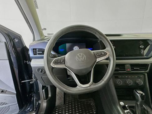 Used 2022 Volkswagen Taos SE image 11