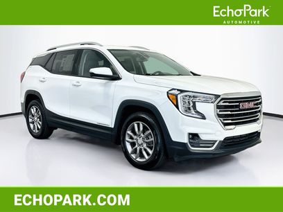 Used 2024 GMC Terrain SLT
