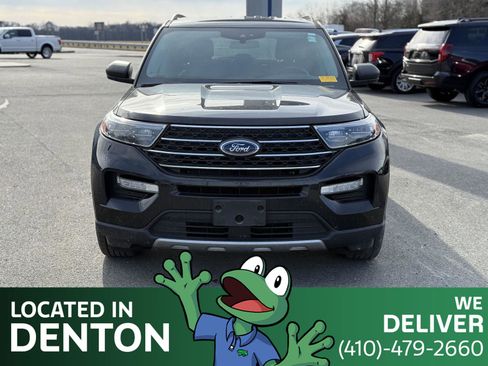 Used 2022 Ford Explorer XLT w/ Equipment Group 202A image 2