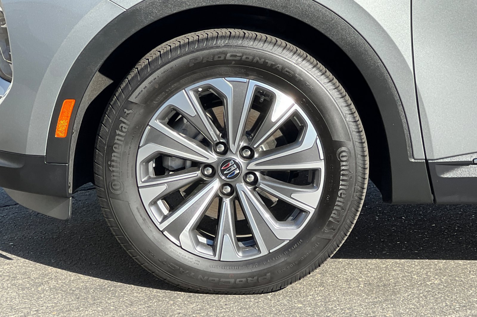Used 2026 Buick Envision Preferred AWD/4WD image 43