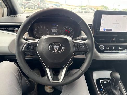 Used 2024 Toyota Corolla SE FWD image 9