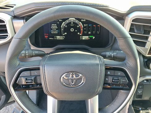 Used 2025 Toyota Tundra Platinum image 21