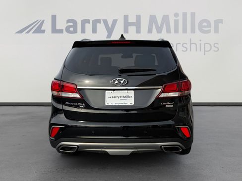 Used 2019 Hyundai Santa Fe XL image 4
