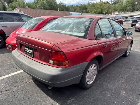 Used 1997 Saturn S-Series SL image 16