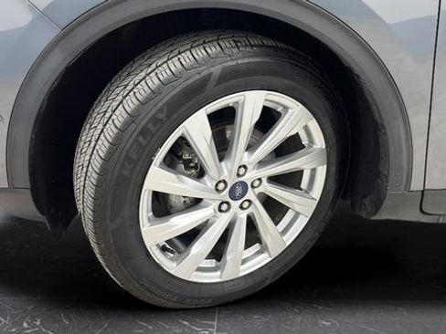 Used 2021 Ford Escape Titanium w/ Titanium Elite Package image 29