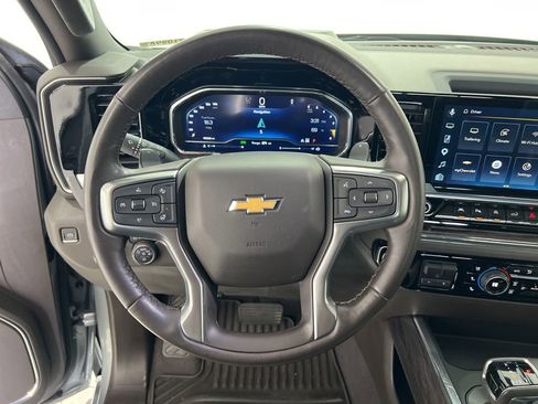 Used 2023 Chevrolet Silverado 1500 LTZ w/ Technology Package image 10
