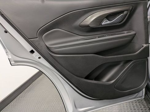 Used 2022 GMC Terrain SLE w/ Driver Convenience Package image 22