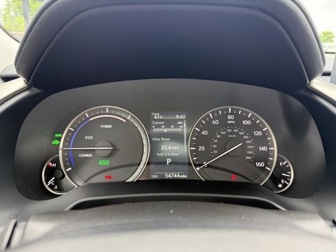 Used 2022 Lexus RX 450h AWD w/ Premium Package image 9