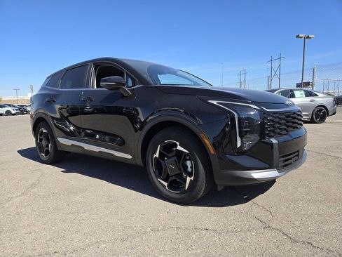 New 2026 Kia Sportage EX FWD image 2