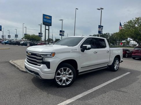 Used 2023 Chevrolet Silverado 1500 High Country w/ High Country Premium Package AWD/4WD image 1