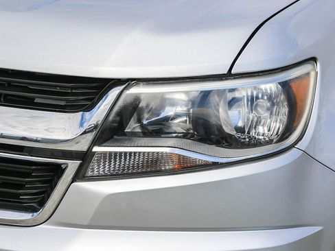 Used 2019 Chevrolet Colorado W/T w/ WT Convenience Package image 5