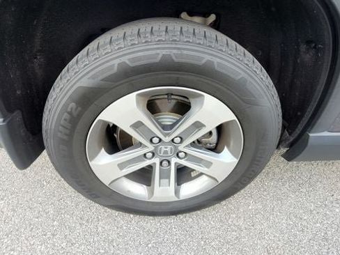 Used 2023 Honda Pilot EX-L image 8