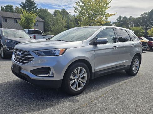 Used 2024 Ford Edge Titanium image 7