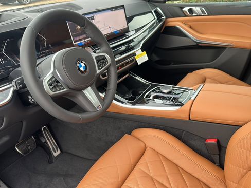 New 2026 BMW X5 xDrive40i w/ M Sport Package image 9