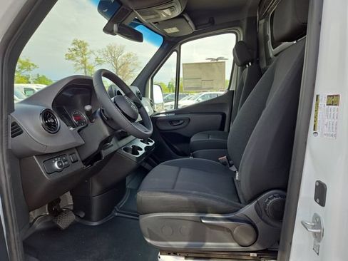 New 2026 Mercedes-Benz Sprinter 2500 image 22