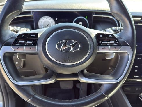 Used 2022 Hyundai Santa Cruz Limited image 15