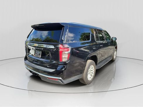 Used 2024 Chevrolet Suburban LT AWD/4WD image 7