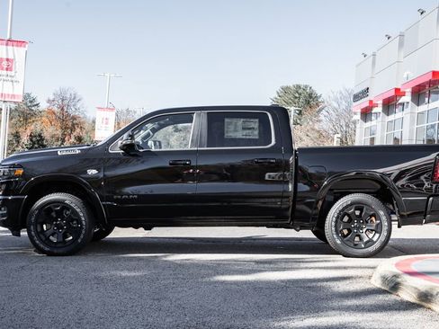 New 2026 RAM 1500 4x4 Crew Cab image 4