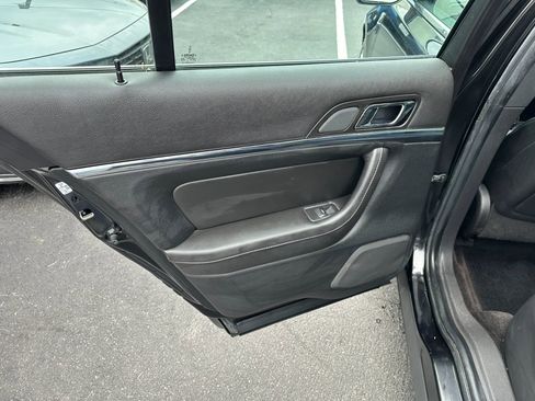 Used 2015 Lincoln MKS FWD image 21