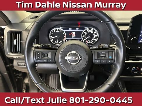 Used 2024 Nissan Pathfinder SL AWD/4WD image 25