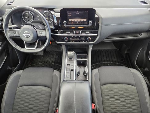 Used 2022 Nissan Pathfinder SV image 28