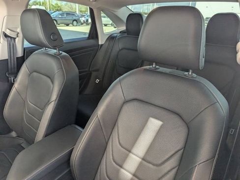 Used 2023 Volkswagen Jetta SEL FWD image 10