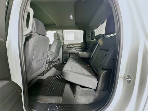 Used 2024 GMC Sierra 1500 Elevation image 26