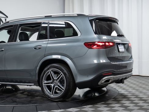 New 2026 Mercedes-Benz GLS 450 4MATIC image 30