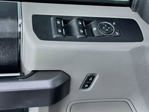 Used 2019 Ford F250 XLT w/ XLT Value Package AWD/4WD image 23