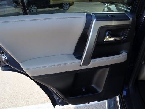 Used 2024 Toyota 4Runner Limited image 12