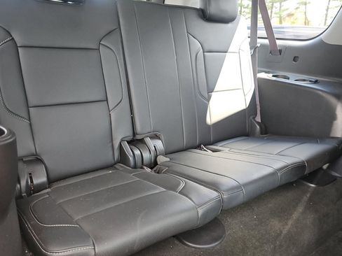 Used 2017 Chevrolet Suburban Premier AWD/4WD image 14