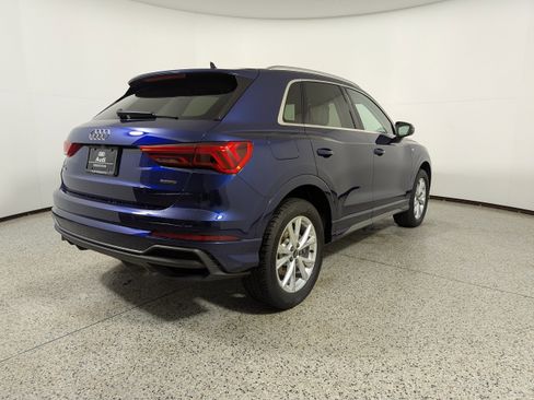 Certified 2025 Audi Q3 2.0T Premium Plus w/ Premium Plus Package image 12