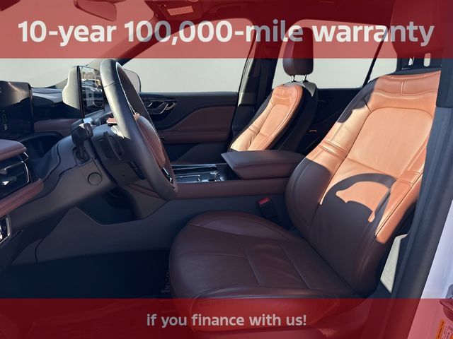 Used 2025 Lincoln Aviator Reserve w/ Illumination Package AWD/4WD image 16