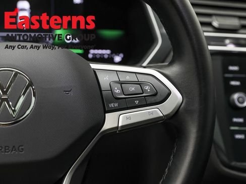 Used 2024 Volkswagen Tiguan Wolfsburg Edition image 17