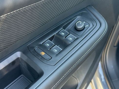 Certified 2026 Volkswagen Atlas Cross Sport SEL image 23