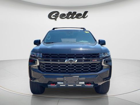Used 2024 Chevrolet Tahoe Z71 w/ Luxury Package AWD/4WD image 3