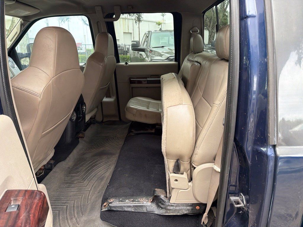 Used 2008 Ford F350 Lariat RWD image 11