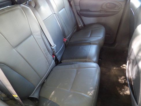Used 2003 Chevrolet TrailBlazer LTZ image 26