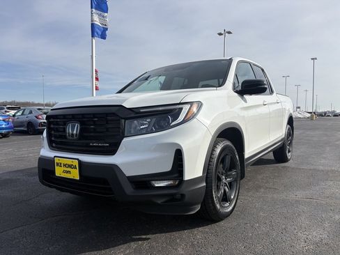 Certified 2021 Honda Ridgeline Black Edition image 10