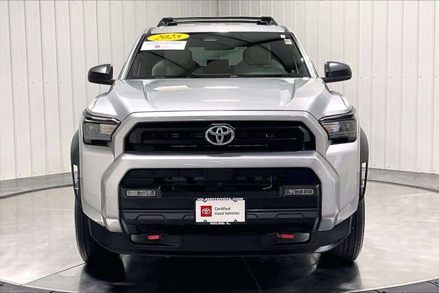 Certified 2025 Toyota 4Runner SR5 AWD/4WD image 2