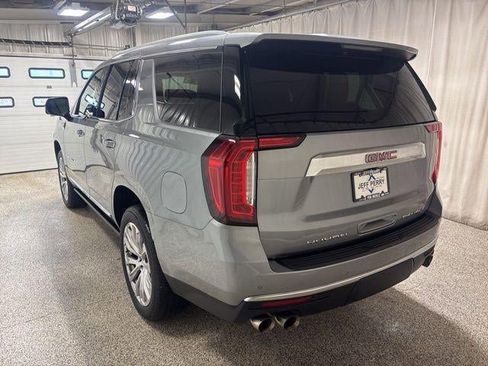 Used 2023 GMC Yukon Denali image 6