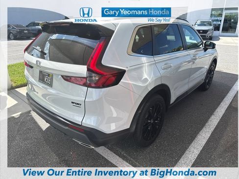 Used 2024 Honda CR-V Sport Touring image 7