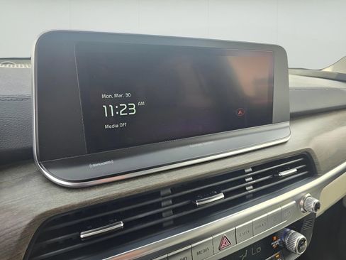 Used 2021 Kia Telluride SX w/ Towing Package FWD image 19